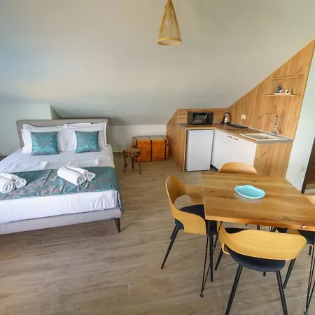 Hotell Dolphin Bay Boutique Complex *